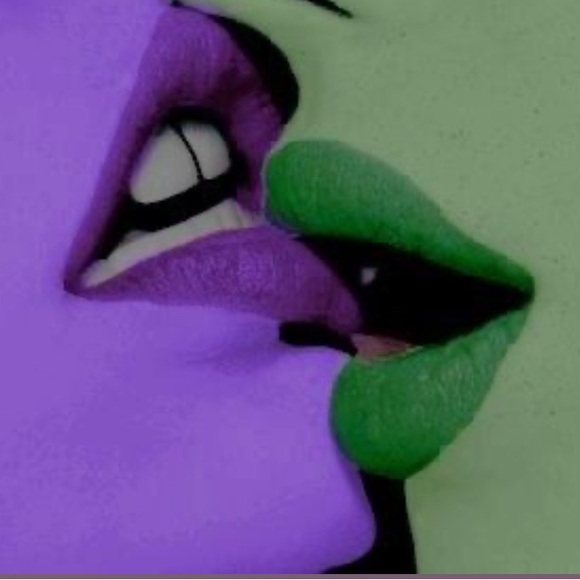 Screaming Green Strange Things Cardigan - Picture 4 of 7